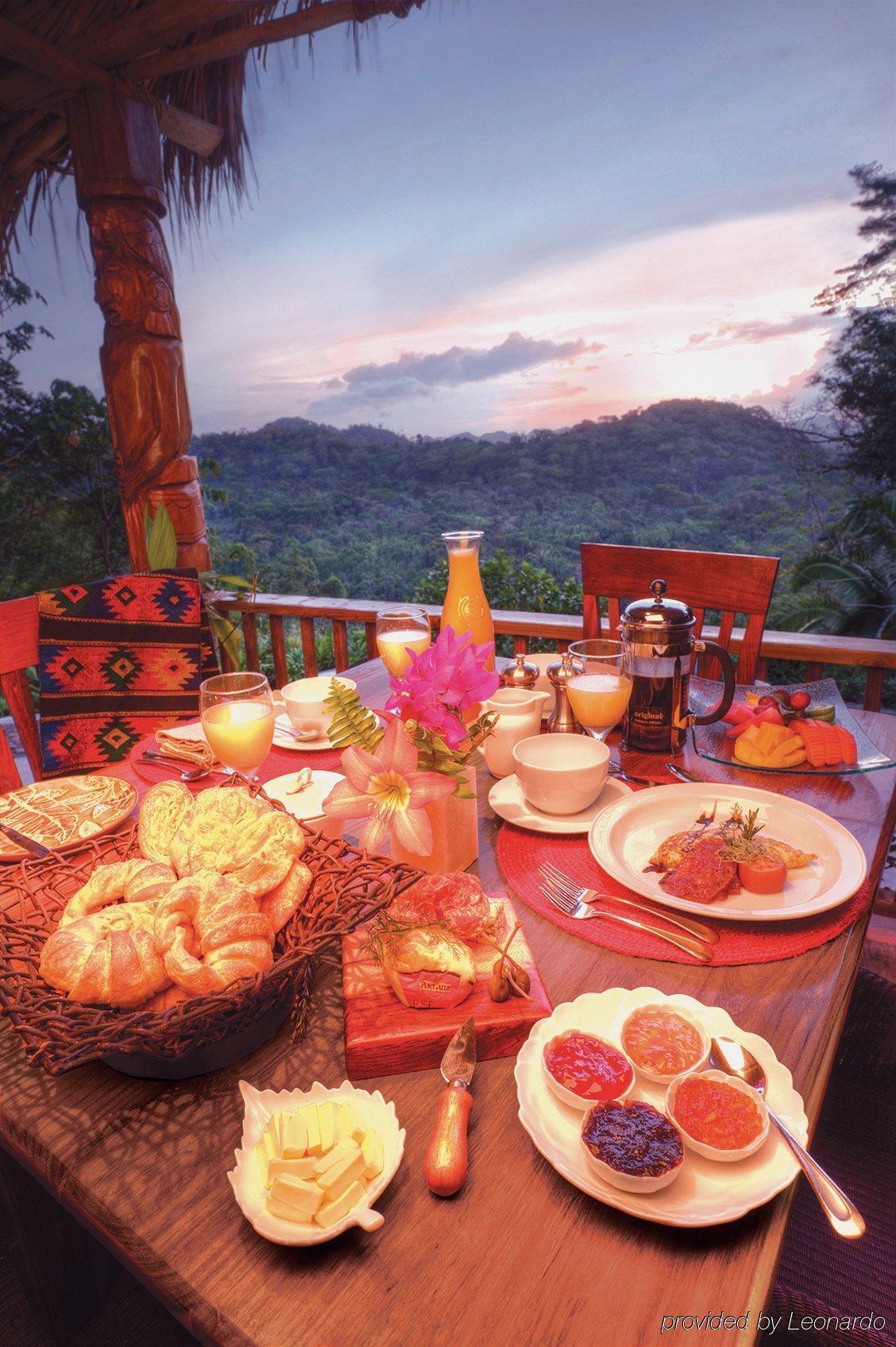 Machaca Hill Rainforest Canopy Lodge Punta Gorda Bagian luar foto